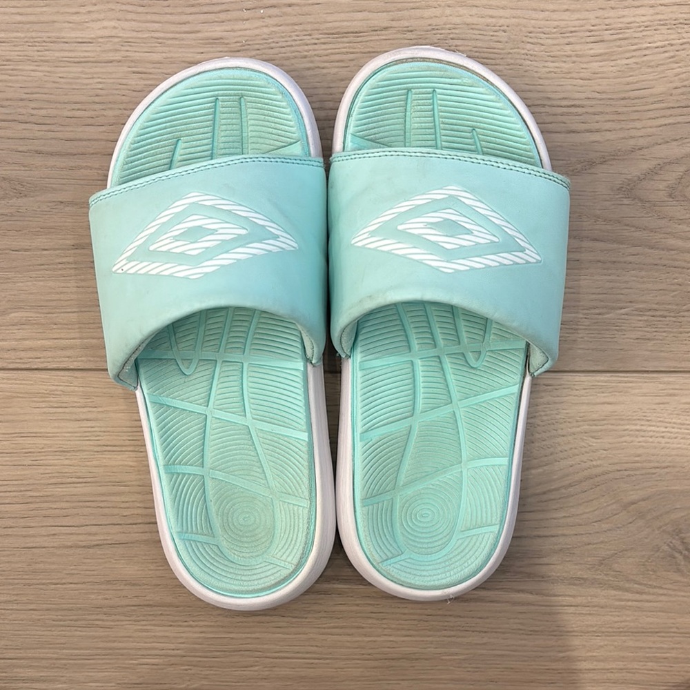 Comfortable Aqua Slide Sandals size 36